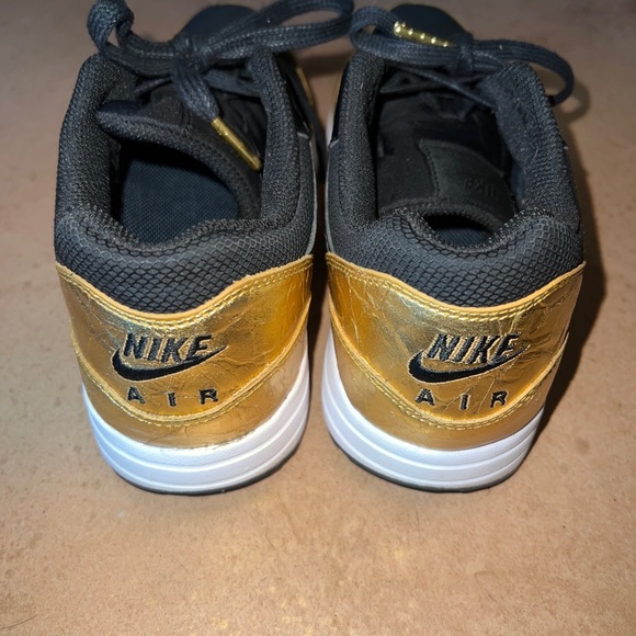 NIKE 2016 AIR MAX 1 ULTRA ESS NFL METALLIC GOLD W 8 SAFARI ANIMAL 90 - Picture 5 of 9